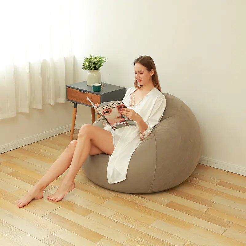 Sillón de diseño inflable  grueso con reposapiés
